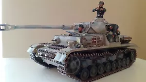 The collectors vitrine ww2 German tank panzer iv pzkfwiv aus.g cs00434 1:30 - Bild 1 von 12