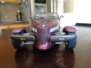 1996 PLYMOUTH PROWLER 1/24 DANBURY MINT WITH TITLE - Picture 1 of 13