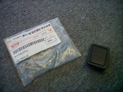 Honda Passport Isuzu Rodeo Amigo Dash Cluster Switch Cover 8971246740 - Image 1 of 4