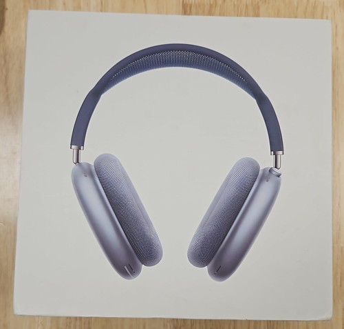 Apple AirPods Max Bluetooth Headphones MWW63AM/A 2024 USB-C Noise