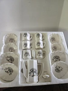 Toy China Tea Set 16 Pieces in Original Box Service for 4 Made In Taiwan Vintage - Bild 1 von 16