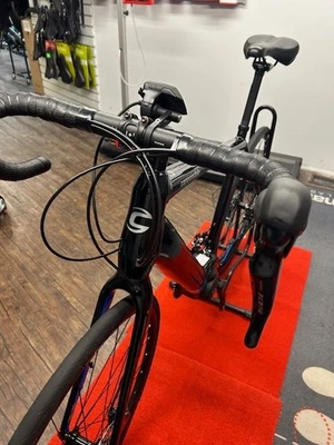 Cannondale Synapse Neo 1  / Shimano 105 /Ultegra  Bosch 11 Speed Electric Bike - Image 1 of 4