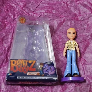 Bratz Boy Mini Flashback Serie 1 Calendario de Adviento ~Cameron ~ 20 Años Aniversario - Imagen 1 de 6