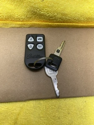 Vtg 90s GM Cadillac Keyless Remote Key Fob FCC AB00702T PN-10178734 - Image 1 of 4
