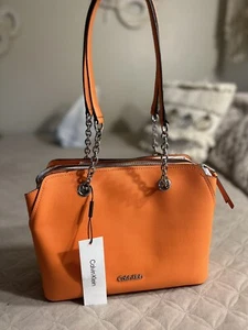 Brand New With Tags Calvin Klein Large Gabrianna Bucket Shoulder Bag Read Des - Picture 1 of 7