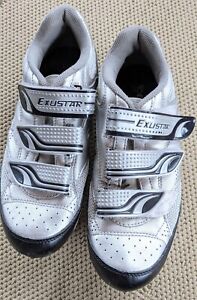 Exustar Cycling Shoes Size Euro 39, Men 6/6.5, Women 8.5 Silver Black