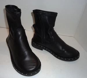 ZARA Kids Size EU 29(11) USA Ankle Side Zipper Black Boots Studded Around Sole - Picture 1 of 5