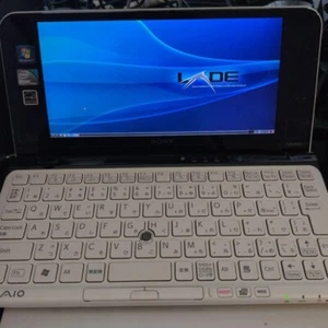 SONY VAIO TYPE P VPCP119KJ White Intel Atom Z530 2GB SSD 64GB from JP - Afbeelding 1 van 5
