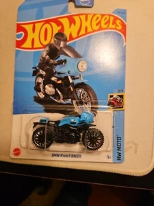 HOT WHEELS 2023 BMW R NINET RACER TREASURE HUNT - Picture 1 of 3