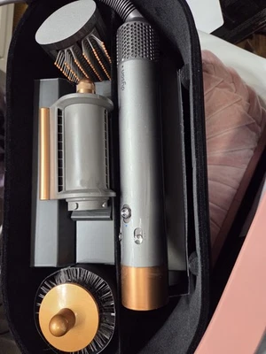 Dyson Airwrap Complete Long Multi Styler Nickel/Copper HS05 - Image 1 of 4