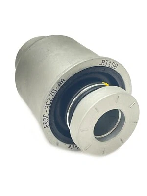 Ford Mustang 2017-20 eje trasero suspensión brazo de control de arrastre buje Wishbone  Foto 1 de 4