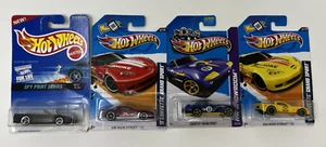 Hotwheels From Multiple Years Lot Of 4 New In Package Corvette - Picture 1 of 9