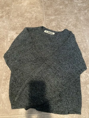 Vintage Le Tigre Sweater Men’s Pullover Large blue gray black USA Chunky Collar - Image 1 of 4