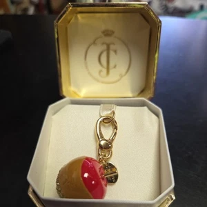 NWT RARE JUICY COUTURE 2013 LIMITED EDITION CANDY APPLE CHARM YJRU7026 - Picture 1 of 8
