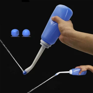 500ml Portable Travel Bidet Sprayer for Personal Hygiene Handheld Nozzle Bottle - Picture 1 of 9