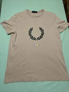 Men’s Fred Perry Pink T-Shirt Size Medium Short Sleeved - Picture 1 of 5