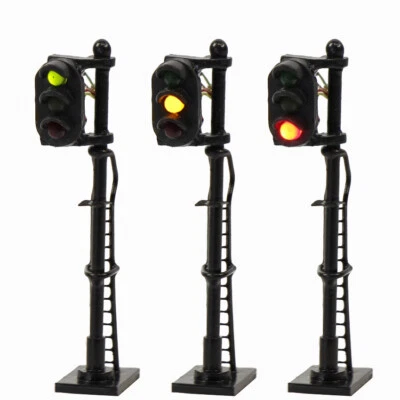 3PCS Model Railroad N Scale Train Signals 3-Lights 1:150 Block Signal G/Y/R LEDs - Image 1 of 4