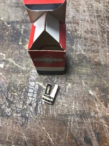 Briggs & Stratton Stop Switch B&S 297472 297472S NOS OEM Made in USA - Picture 1 of 3