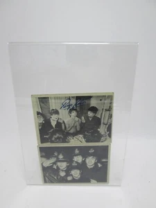 Lot of 2 Beatles Trading Cards 1964 B/W Inside Acrylic Stand - Series 3 - Lot B - Picture 1 of 1