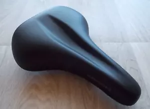 Ergon SC10 Sillín Trekking Hombre Negro aprox. 438 gramos Nuevo - Imagen 1 de 11