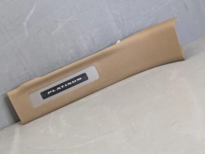 Placa de umbral de puerta trasera izquierda MPL SGR 84559146 OEM GM 15-20 Cadillac Escalade 84559146 Foto 1 de 4