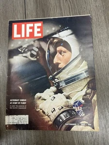 LIFE MAGAZINE SEPTEMBER 3, 1965 ASTONAUT CONRAD GEMINI 5 VINTAGE ADS EXCELLENT - Picture 1 of 1