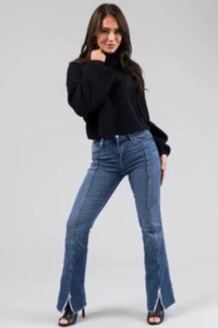 KanCan Women's Mid Wash Split Hem Bootcut Jeans Size 7/27 High Rise Raw Hem NWT - Picture 1 of 8