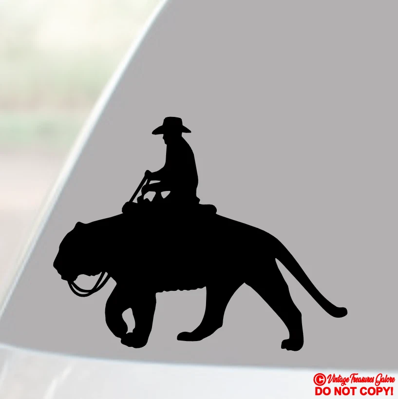 Cowboy Guy Man Riding a Big Cat Tiger Vinilo Calcomanía Adhesiva Coche Ventana Pared Parachoques Foto 1 de 2