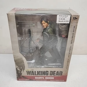 The Walking Dead Daryl Dixon 10" Deluxe Action Figure McFarlane AMC 2015 - Picture 1 of 10