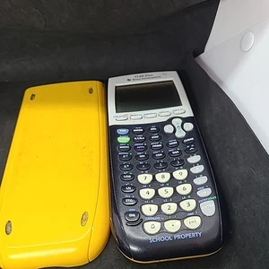 TI-84 Plus graphischer Taschenrechner - mit Hüllen - getestet & funktionsfähig #31 - Bild 1 von 3