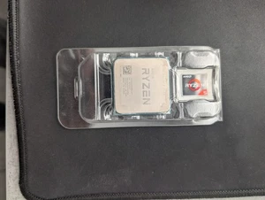 AMD Ryzen 5 2600 6 Core, 12 Thread Processor -original box with cooler - Picture 1 of 3