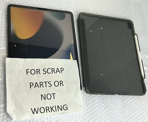 Apple iPad Pro 12.9" Space Gray FOR PARTS or NOT WORKING ONLY 3rd Gen. w/ case - Afbeelding 1 van 15