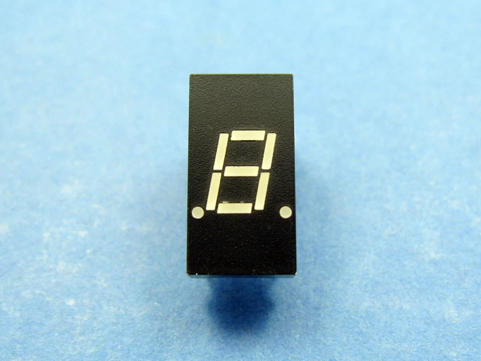 TIL312 [1pcs] 0.3" 7-Segment LED Display, RED, Common Anode, Texas Instruments - Image 1 of 4