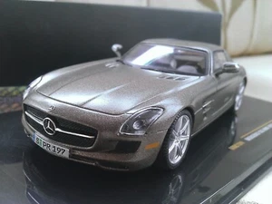 Mercedes SLS AMG 2010 1/43 Diecast Model Car IXO MOC124 Metallic Grey - Picture 1 of 4