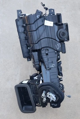 GMC SIERRA SILVERADO 2500 2020-2020 delantero climatizador núcleo carcasa caja OEM Foto 1 de 4