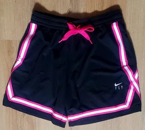 Pantalones Cortos Nike FLY Baloncesto MED Swoosh Malla Forrados Negro/Rosa Caliente/Rayas Blancas - Imagen 1 de 6