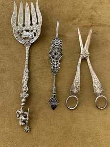 Antique - Grape Shears Scissors Ornate,  TONGS, & Fork, Victorian  Silverplate - Picture 1 of 14