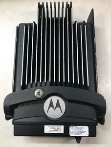 Motorola PM1500 UHF P25 Radio AAM79QTD9PW5AN 380-470 MHz 100 Watts - Afbeelding 1 van 5