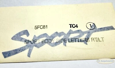 CALCOMANÍA OEM PARA JEEP WRANGLER TJ “SPORT” PEGATINA AZUL GUARDABARROS LADO DEL CUERPO 5FC81TC4 NOS Foto 1 de 4