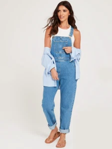 Peto vaquero ligero azul para mujer. Tallas grandes: UK 10 12 14 16 18 20 22 24 26 - Imagen 1 de 8