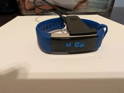 Rastreador de actividad Fitbit Ace - Azul eléctrico - Usado Foto 1 de 4