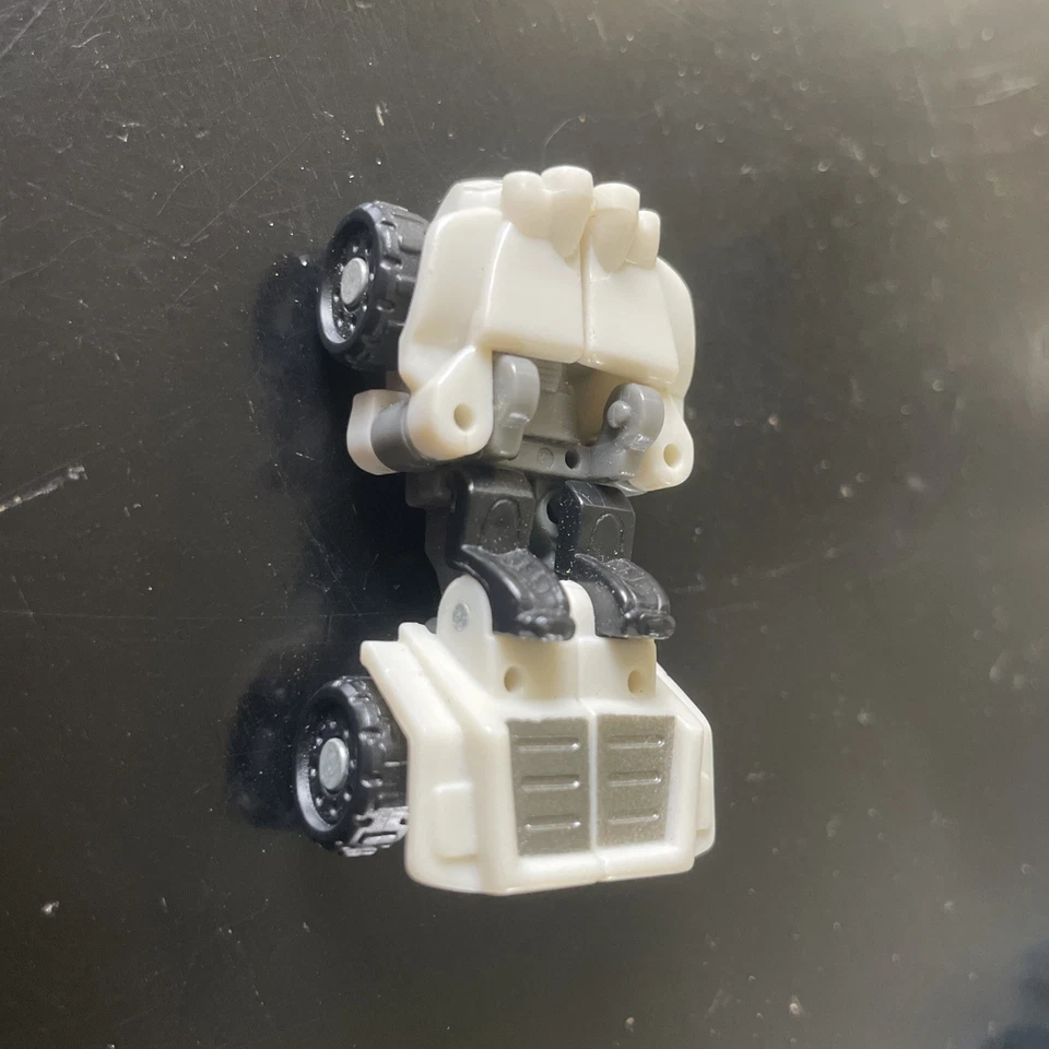 Transformers Armada Mini-Con Rollbar 2003 Action Figure Scavenger - Image 1 of 1