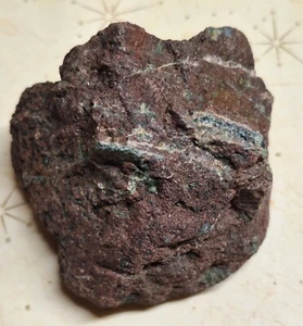 Mineral de cobre - con cobre - basalto amigdaloidal para joyería de cableado lapidario - Imagen 1 de 6