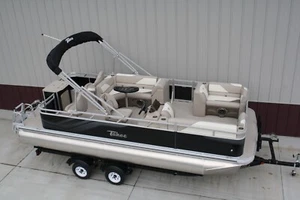 New 21 ft. Sport Rear Fish pontoon boat 40 Hp Mercury Blue or black - Picture 1 of 10