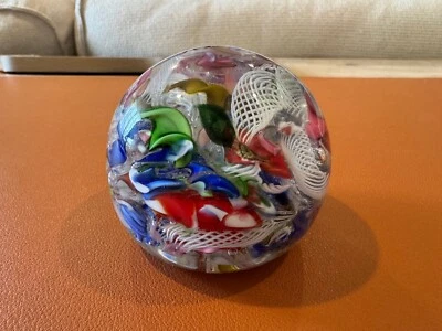 Pisapapeles vintage de cristal de Murano con bastones y burbujas de Latticino Foto 1 de 4