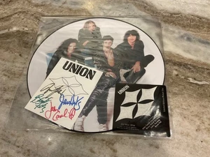 UNION 12" PICTURE DISC w/AUTOGRAPHS Bruce Kulick John Corabi Mint KISS - Picture 1 of 4
