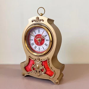 Reloj de Escritorio Retro Soviético Yantar Cuarzo De Colección Decoración del Hogar URSS Años 70 Números Romanos - Imagen 1 de 7