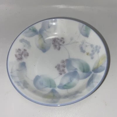 Japanese Porcelain Small Plate Vtg Kozara Light Blue White Sometsuke Flower BB13 - Image 1 of 4