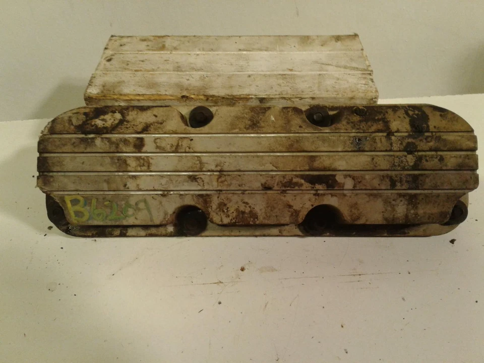 Used Engine Valve Cover fits: 2004 Pontiac Grand prix Valve Cover Grade A - Image 1 of 4