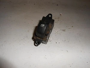 Schalter für elektrischen Fensterheber Daewoo Rezzo Bj.2000-2004 hinten links - Bild 1 von 1